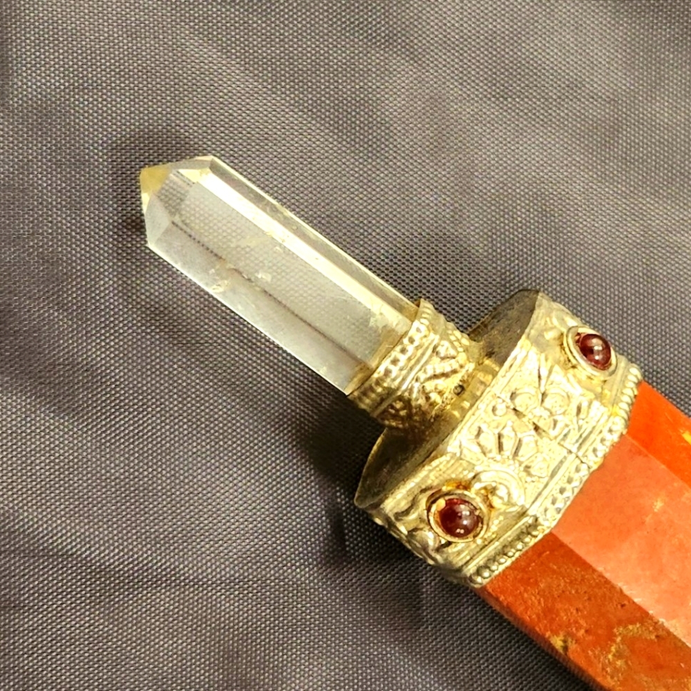 Agate and Crystal Wand the traditional birthstone for Gemini